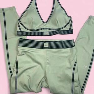 ALO Yoga Women's Mint green Sports Bra and Leggings Set
